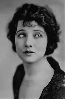 Profile photo of Betty Blythe