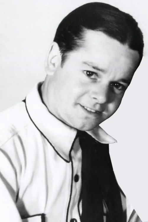 Profile photo of Billy Curtis