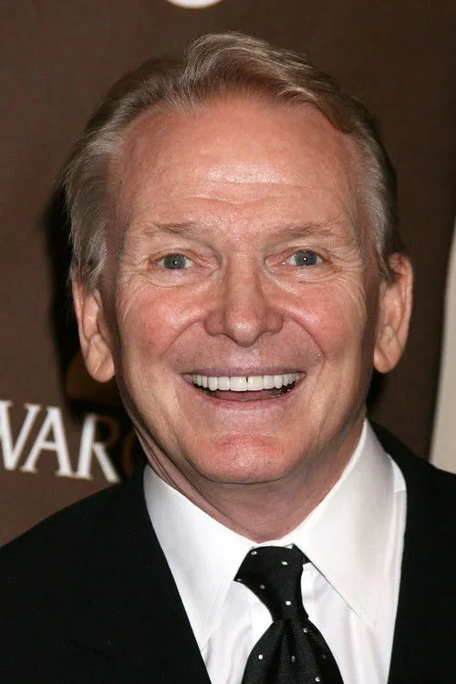 Photo of Bob Mackie
