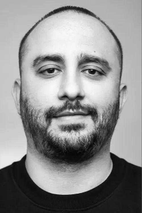 Profile photo of Bobak Esfarjani