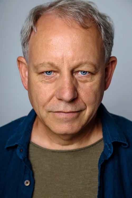 Photo of Brad Greenquist