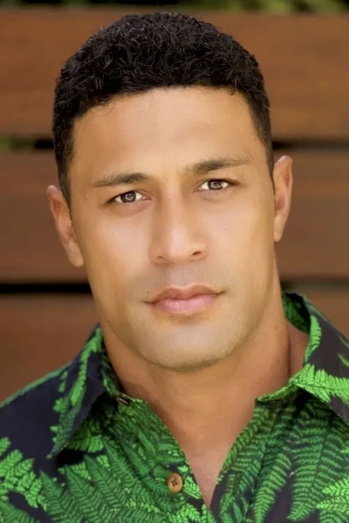 Profile photo of Brad Kalilimoku