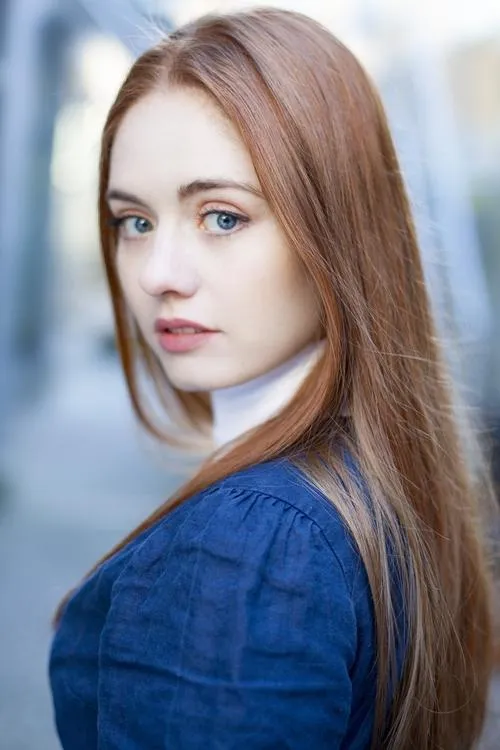 Profile photo of Brenna Llewellyn