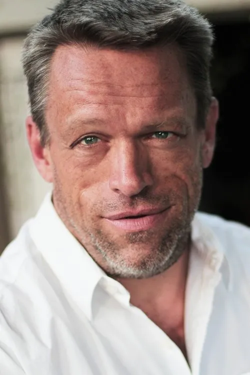 Profile photo of Brian Thompson