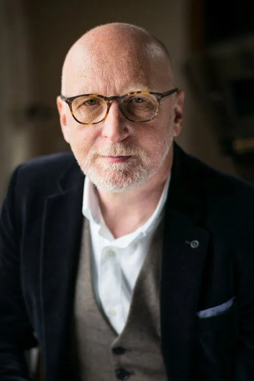 Profile photo of Brindley Sherratt