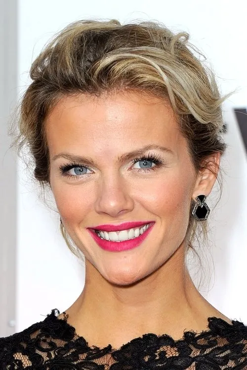Profile photo of Brooklyn Decker