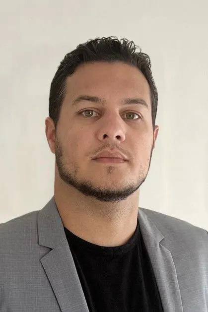 Profile photo of Bruno Mourral