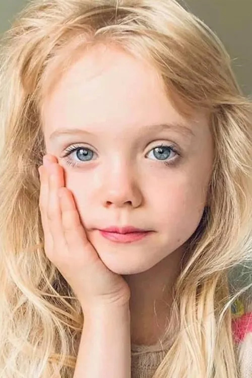 Profile photo of Cadence Compton