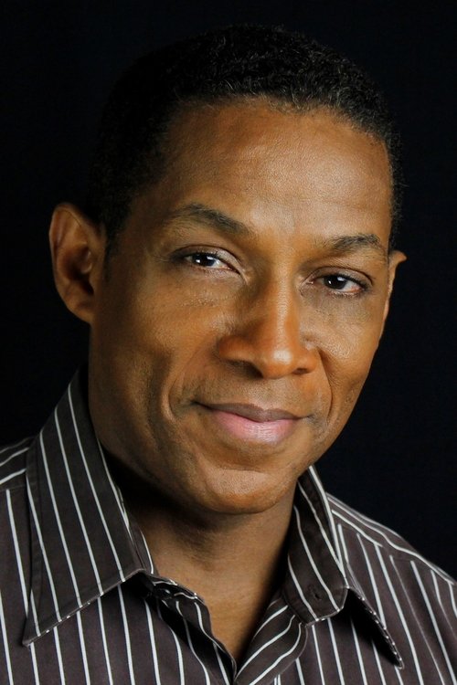 Photo of Cameron Arnett