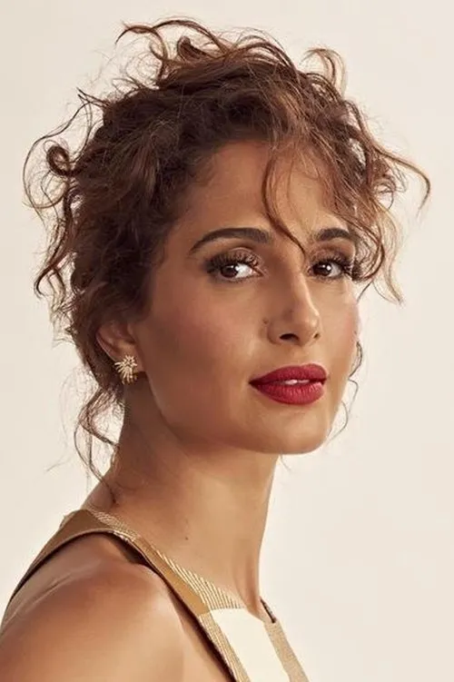 Photo of Camila Pitanga