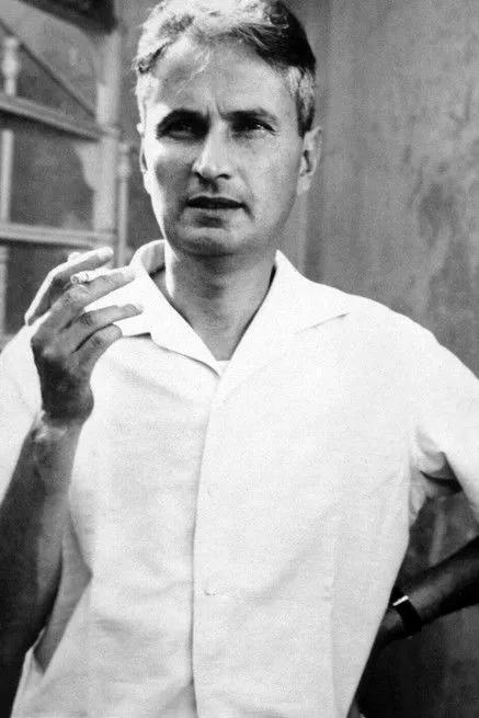 Profile photo of Carlo Cassola