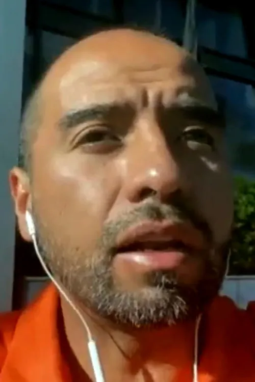 Profile photo of Carlos Hernández