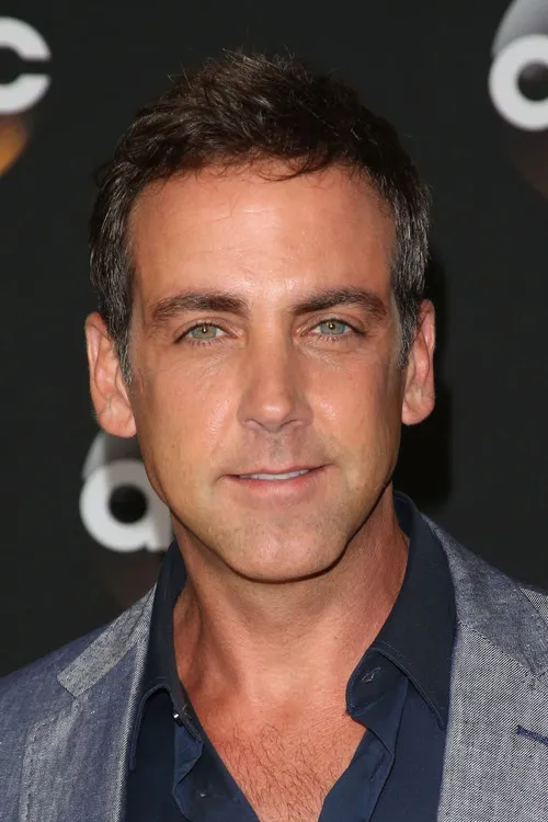 Profile photo of Carlos Ponce