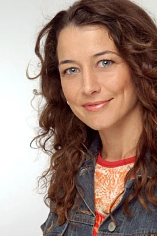 Profile photo of Carmen Thomas