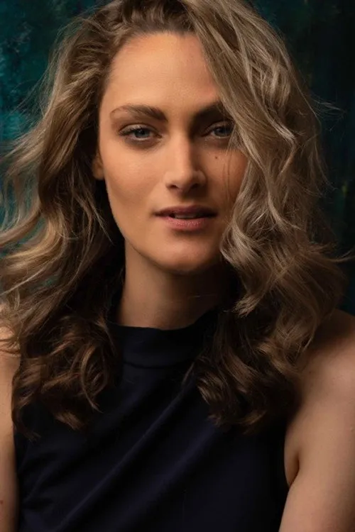 Photo of Caroline Levien