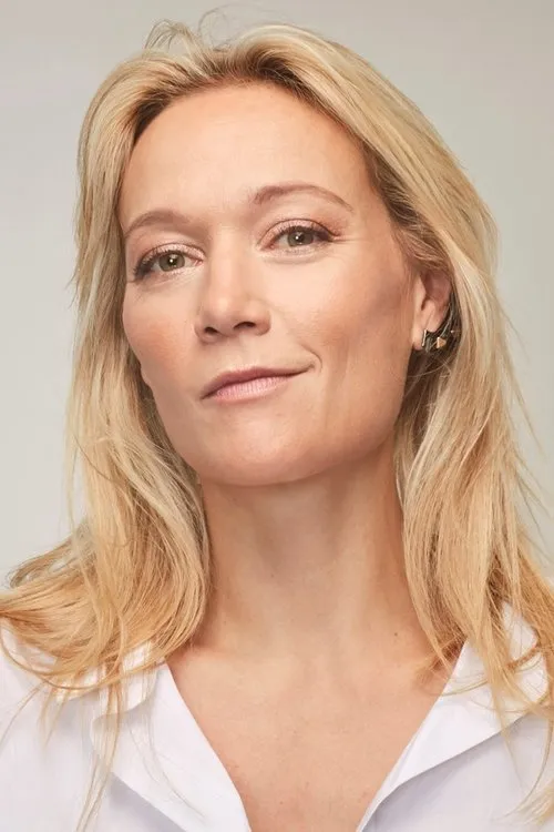 Profile photo of Caroline Vigneaux