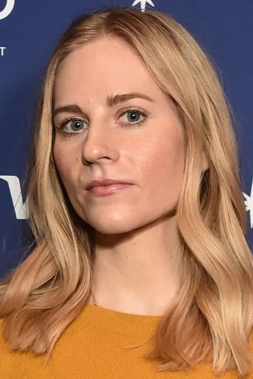 Profile photo of Carrie Hobson