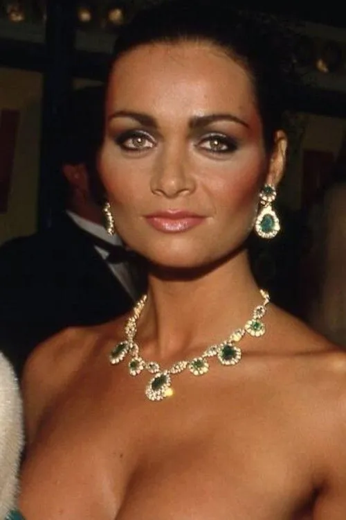 Profile photo of Carrie Leigh