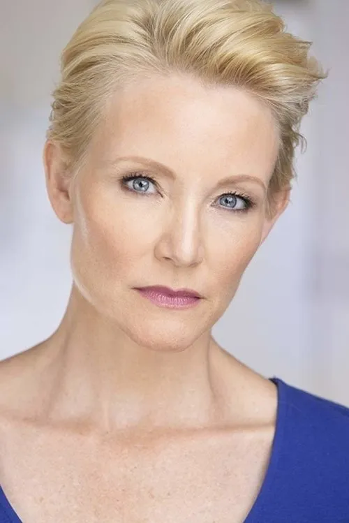 Profile photo of Carrie Louise Putrello