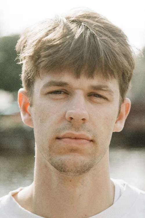 Profile photo of Cary Leavy