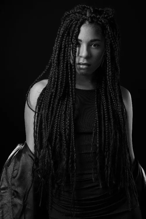 Photo of Cashmere Moniqué