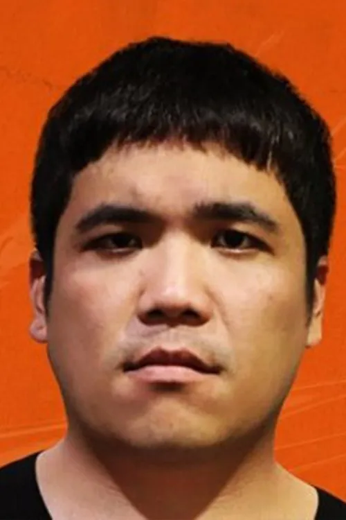 Photo of Chaleumpol Tikumpornteerawong