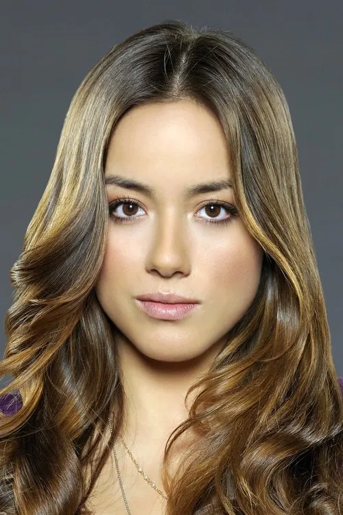 Profile photo of Chloe Bennet