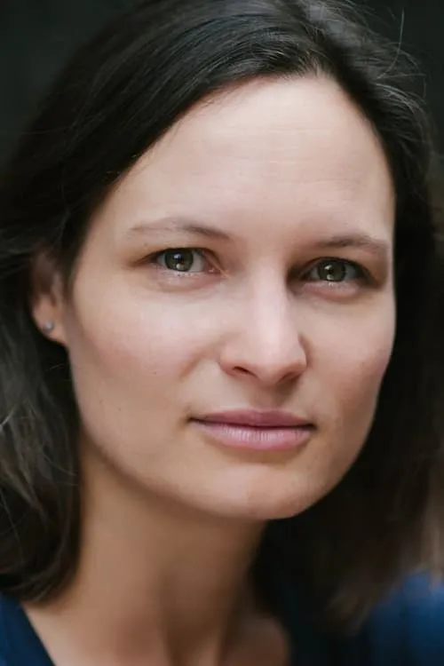 Photo of Chloe Schwank