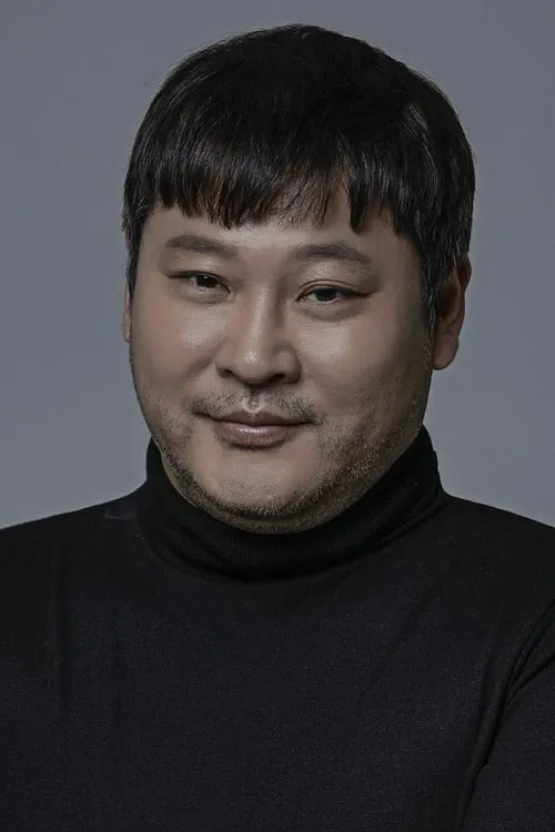 Profile photo of Choi Moo-seong