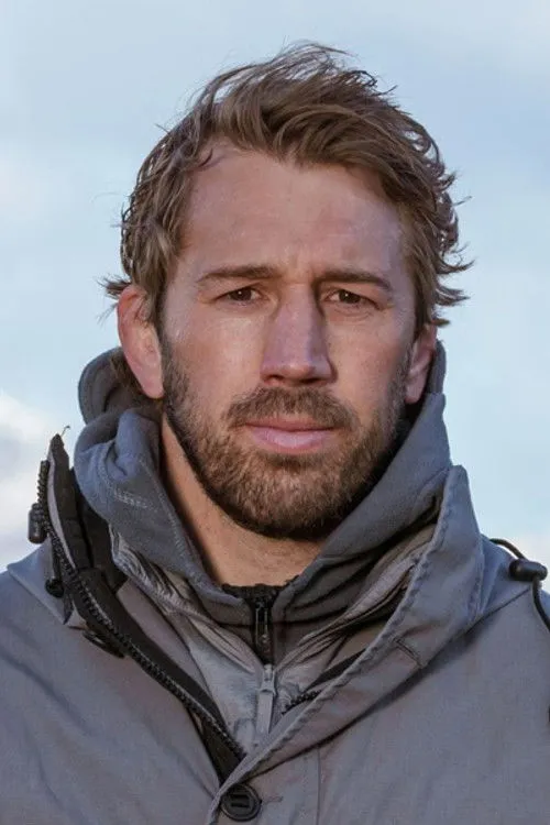 Profile photo of Chris Robshaw