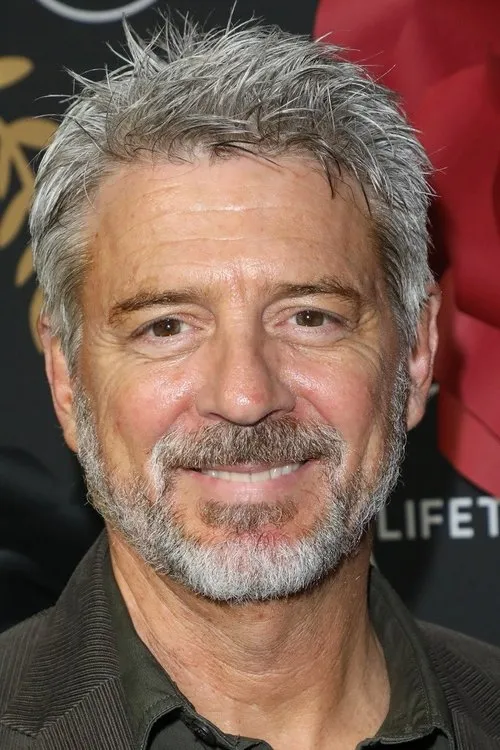 Profile photo of Christopher Cousins