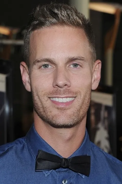 Profile photo of Christopher Landon