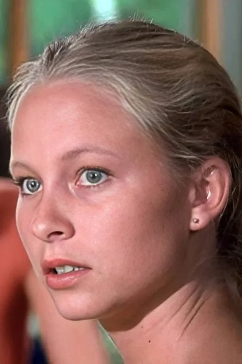 Profile photo of Cindy Girling