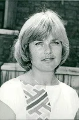 Profile photo of Claire Oberman