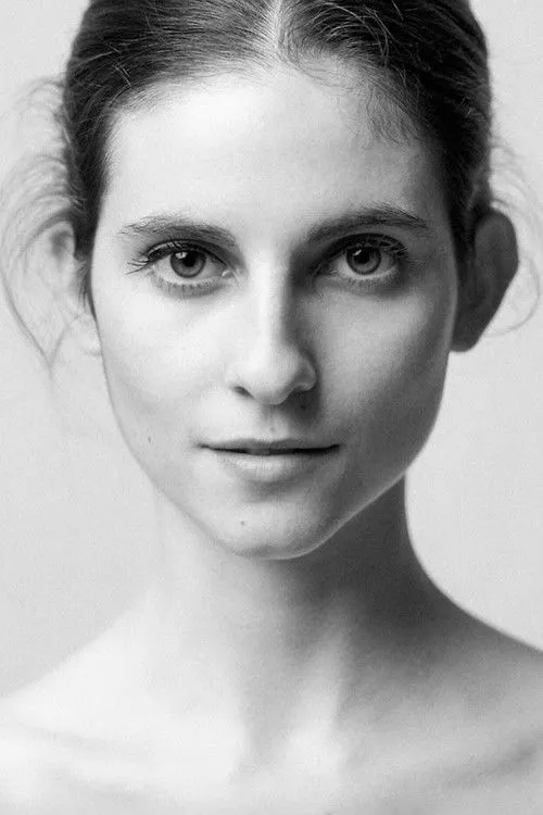 Profile photo of Clara Mirabel