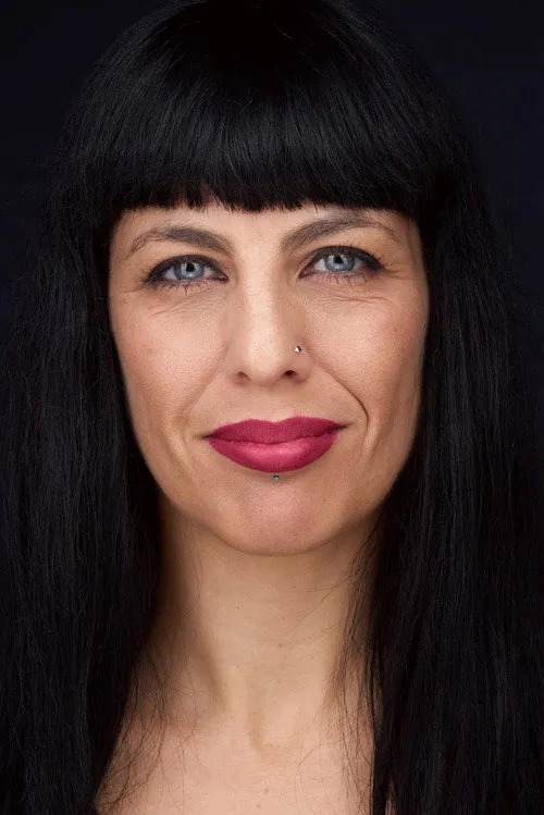 Photo of Cláudia Carvalho