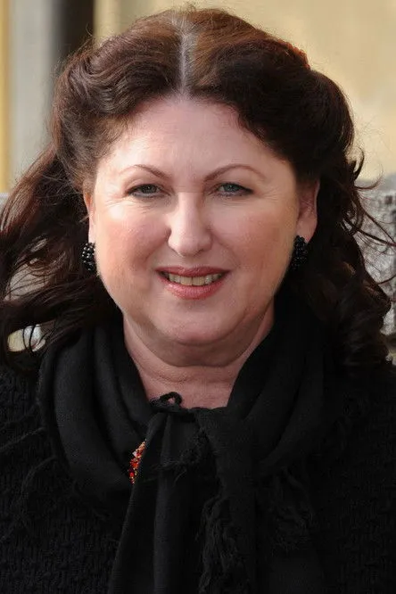 Profile photo of Cleo Kretschmer