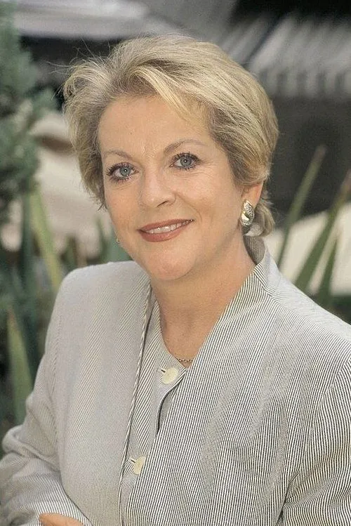 Profile photo of Concha Cuetos