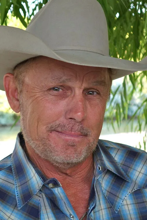 Profile photo of Curtis Akin