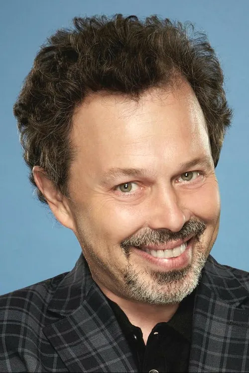 Photo of Curtis Armstrong