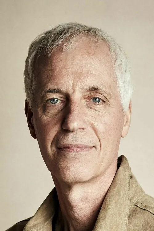 Profile photo of Dan Gilroy