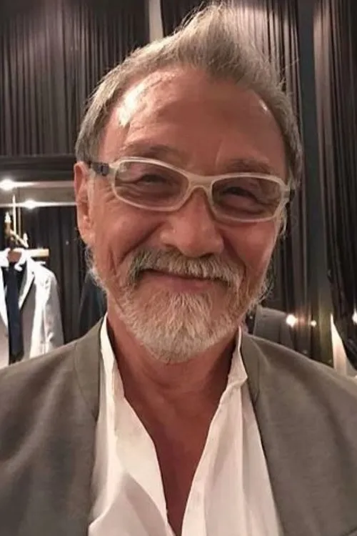 Photo of Dean Shek Tin