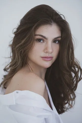 Photo of Débora Ozório