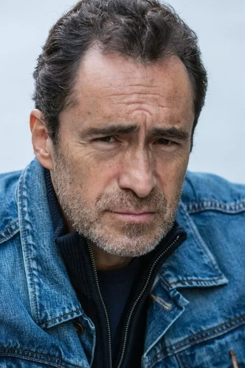 Photo of Demián Bichir