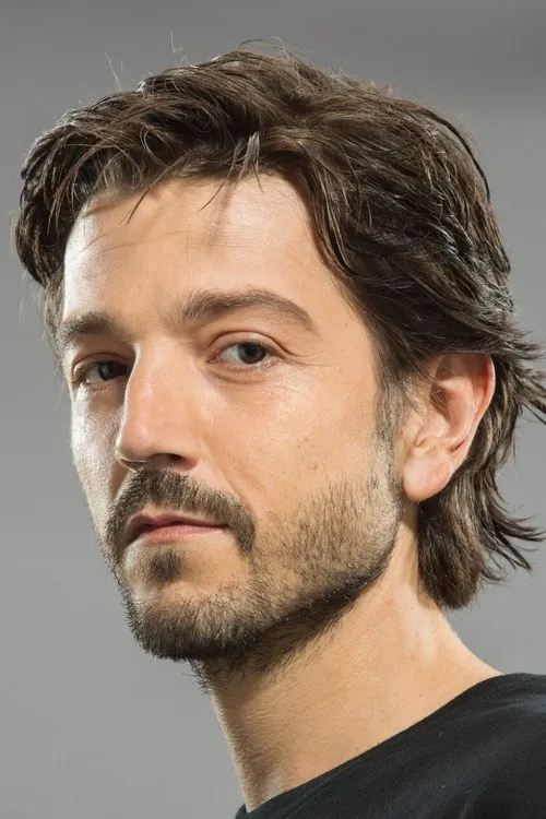 Photo of Diego Luna