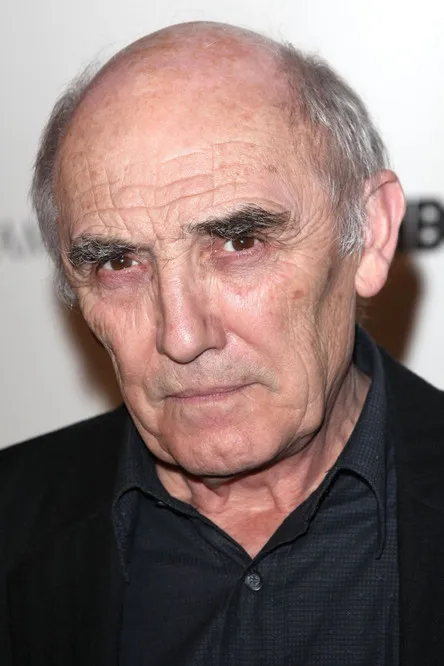 Photo of Donald Sumpter