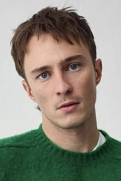 Photo of Drew Starkey