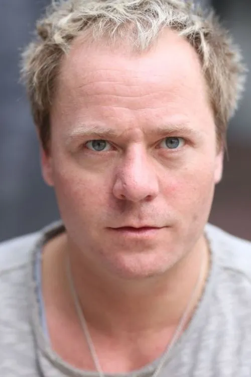 Photo of Dustin Semmelrogge