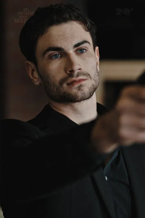Photo of Elijah Santoro