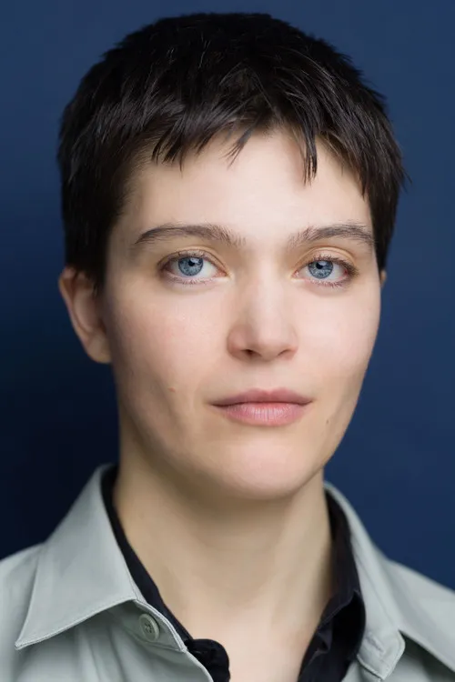 Photo of Elise Duffy